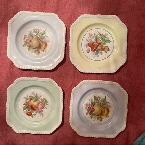 Plates-Old English -dessert/appetizer/decorative